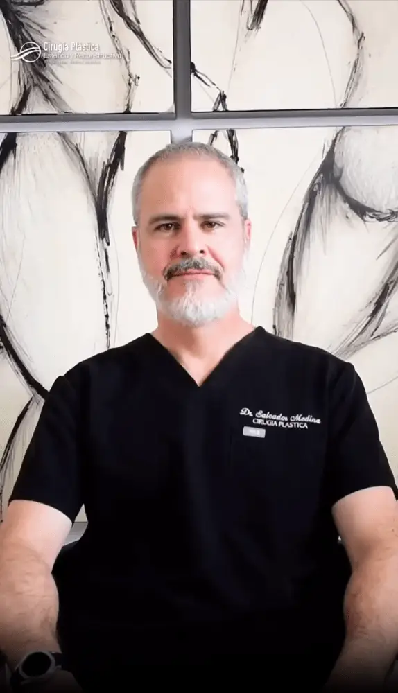 Dr. Salvador Medina