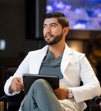 Dr. Jorge Díaz, MediHealth Mexico Plastic Surgeon