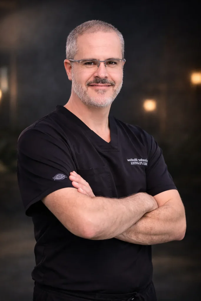 Dr Salvador Medina Plastic Surgeon
